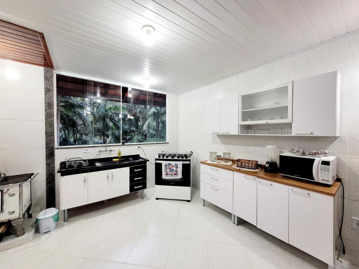 新弗里堡Casa Inteira Em Lumiar , Recanto Das Palmeiras-Nf.别墅 外观 照片