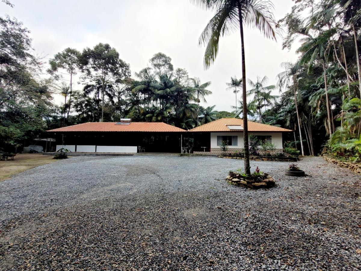 新弗里堡Casa Inteira Em Lumiar , Recanto Das Palmeiras-Nf.别墅 外观 照片