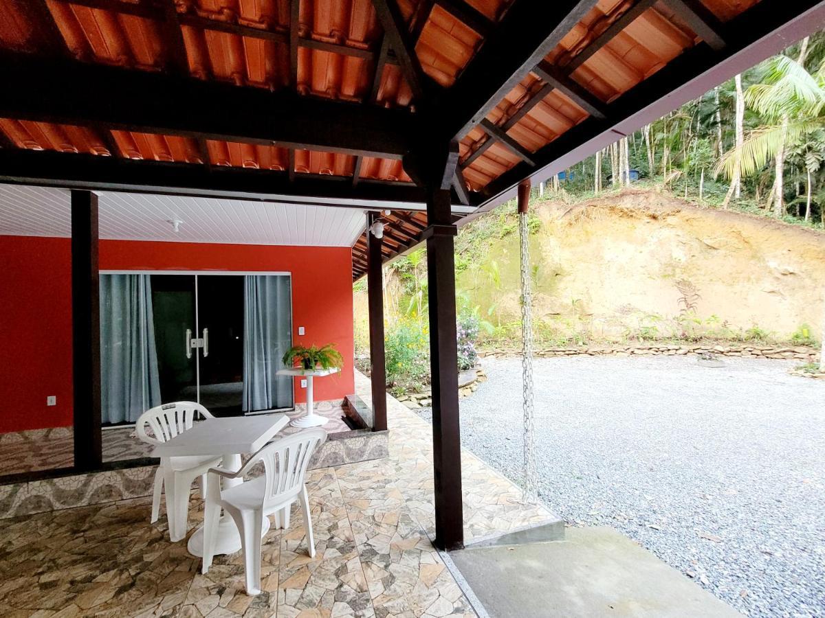 新弗里堡Casa Inteira Em Lumiar , Recanto Das Palmeiras-Nf.别墅 外观 照片